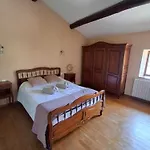 Familial Aux Portes De Foix 
